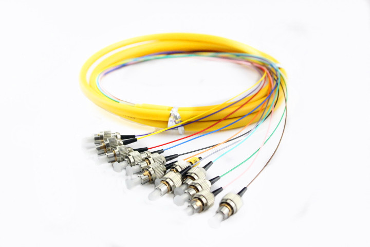 Single-mode 12 colors FC/UPC fiber optic pigtail